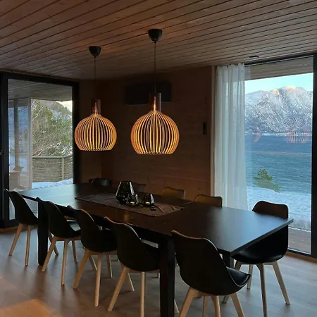 別荘 Fjord With Panoramic Views In Rauma Innfjorden